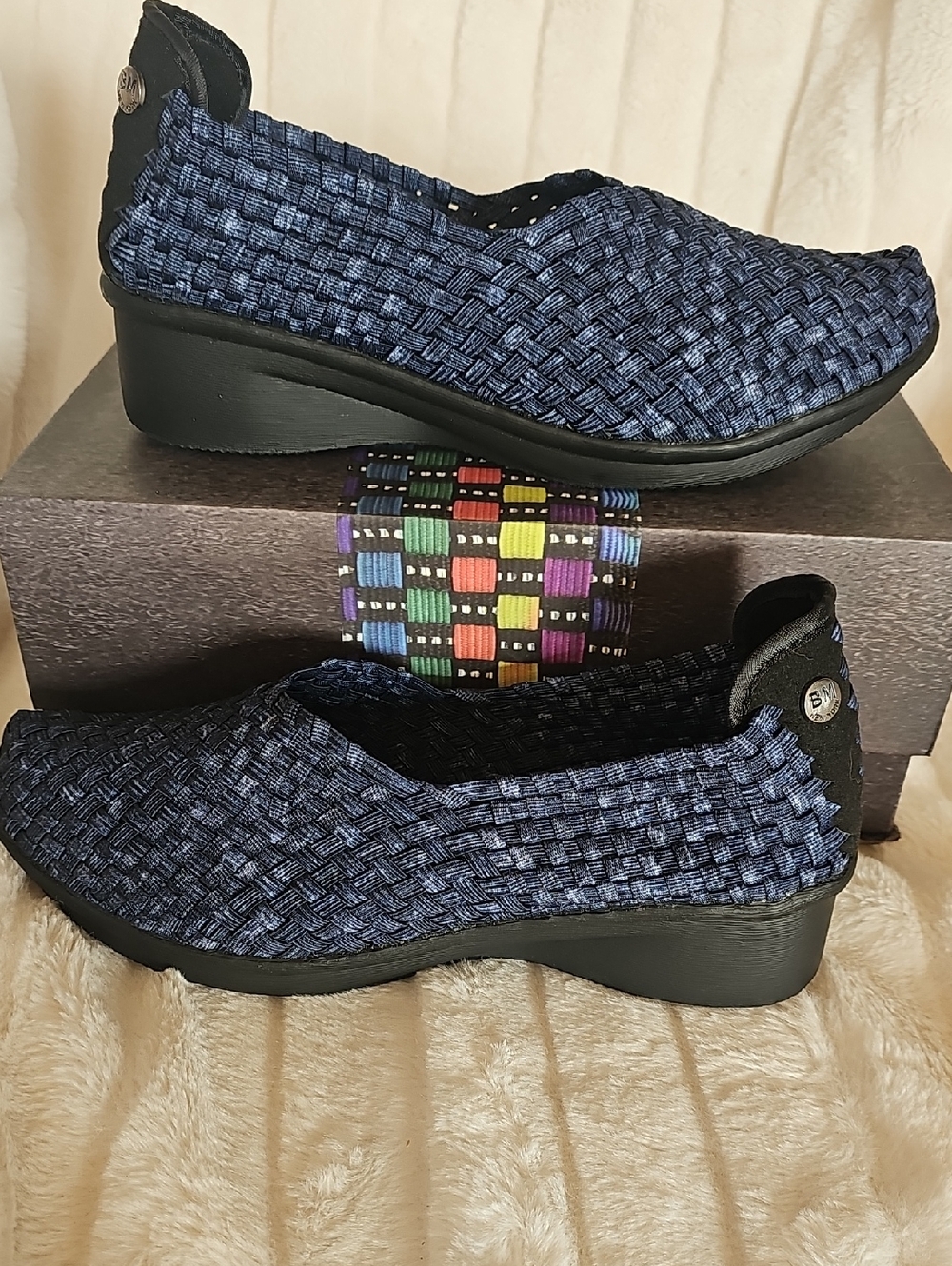 bernie mev. Navy Woven Stretch Mule